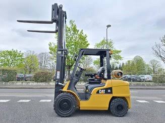 Penyebab Hidrolik Forklift Tidak Mau Turun: Masalah Umum dan Cara Mengatasinya